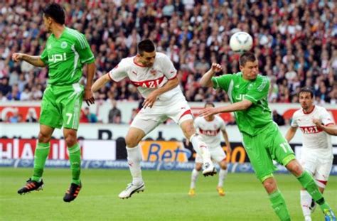 Bundesliga 2020/21 | vfb stuttgart und vfl wolfsburg trennen sich mit 0:0. Saison 2012/13: Der VfB Stuttgart eröffnet Saison gegen ...
