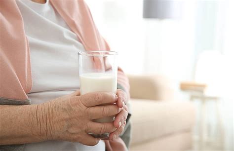 Should Older Adults Include Cows Milk In Their Diet