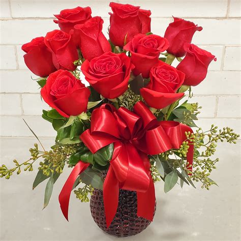 Blooming Masterpiece Bouquet : Middleboro, MA Florist, Wine &a Gift