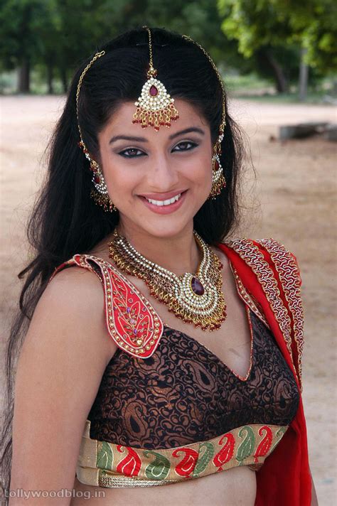telugu actress madhurima hot