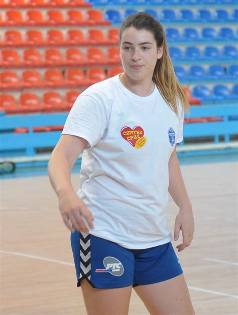 Es war ohne frage ein besonderes zusammentreffen zweier trainerkollegen, das. Marija Petrović pojačala Knjaz Miloš - Balkan-Handball.com