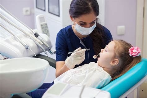 Dentist Doctor Dr Mansi Patel