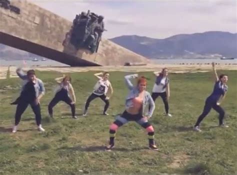 Russian Women Jailed For Twerking At Memorial The Independent The