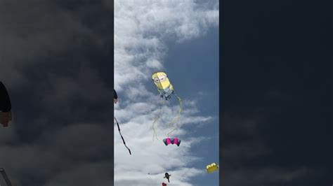 minion kite belmar kite festival pro kites usa youtube