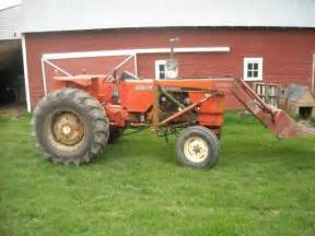 170 Allis With Loader Allis Chalmers Tractors Tractors Farm Equipment