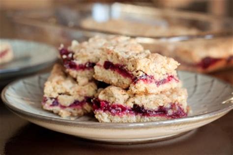 Budino is what italians ask for when they want pudding. Cranberry Orange Bars | Tasty Kitchen Blog