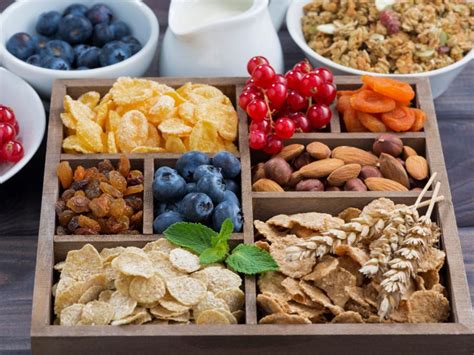 Nuts and seeds.an ounce of of sunflower seeds, pumpkin seeds, pistachios, or almonds gives you at least 3 grams of fiber. High fiber foods: The good and the bad - Easy Health Options®