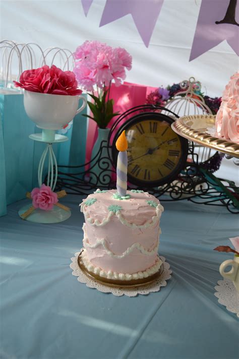 Alice In Wonderland Smash Birthday Cake Alice In Wonderland Tea Party