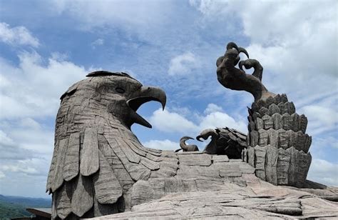 Jatayu Nature Park Kollam What To Expect Timings Tips Trip