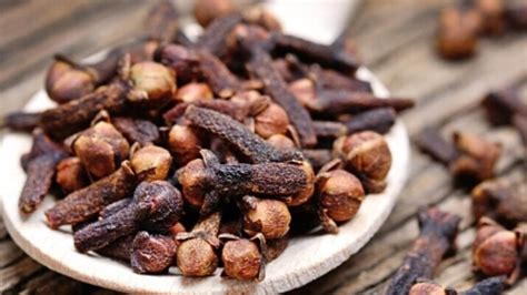 5 Outstanding Cloves Benefits For You To Know