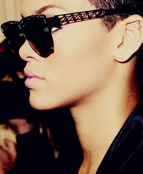 rihanna sunglasses