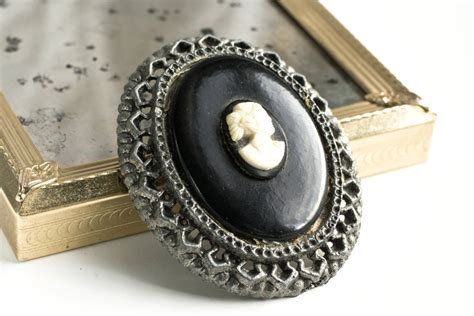 Vintage Black Cameo Brooch Victorian Style By Nostalgicwarehouse