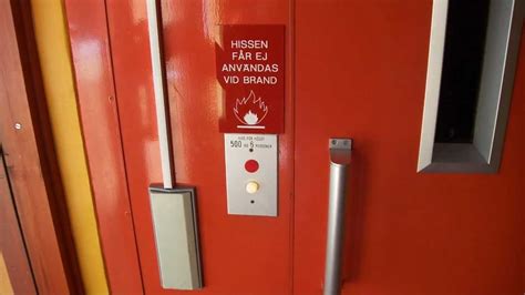 Roped hydraulic elevators offer you the best of hydraulic and roped systems. KONE Roped Hydraulic elevator @ Humlegårdsgatan 9 ...