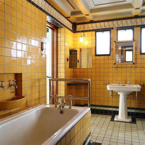 Jaren 30 Badkamer Yellow Bathroom Dutch 30s Style