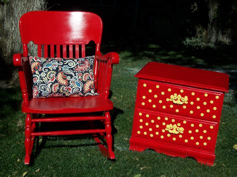 Jenny And Ashleys Redos Apple Red Rocking Chair And Nightstand
