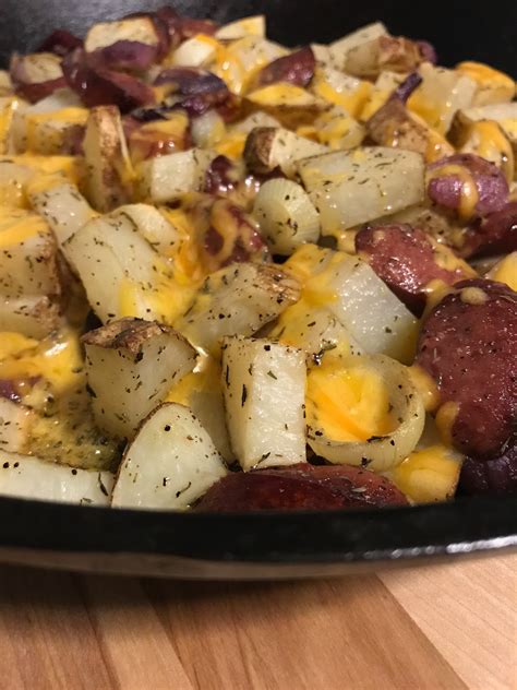 Skillet Roasted Smoked Sausage And Potatoes Dutch Oven Daddy