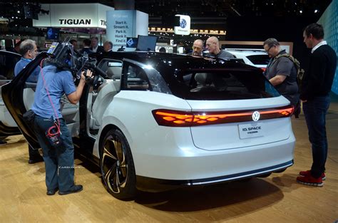 Vw Id Space Vizzion Concept Is An Electric Gt Estate Thats Heading Our Way Carscoops