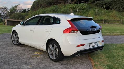 Volvo V40 D4 Review Drive
