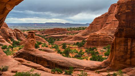 10 American Day Hikes With Incredible Scenery
