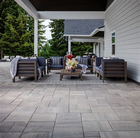 Belgard Dimensions 18 Pattern