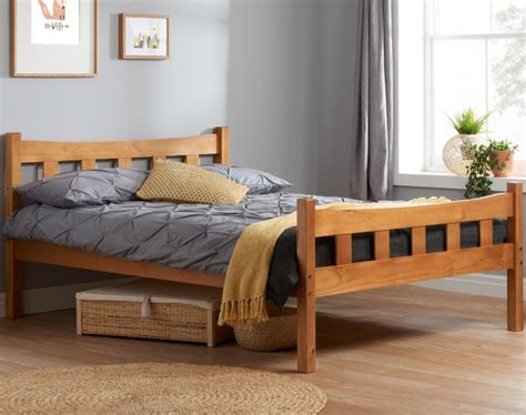 Miami Antique Solid Pine Wooden Bed Frame 4ft Small Double
