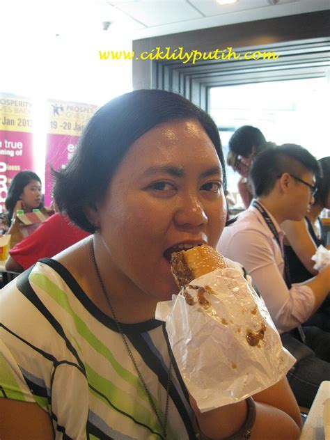 Serta harga menu burger king juga di bandrol cukup bervariasi seperti harga menu pizza hut dan untuk bisa mencoba mencicipi beberapa menu burger king, anda para peminatnya bisa langsung. CikLilyPutih The Lifestyle Blogger: Makan McDonalds ...