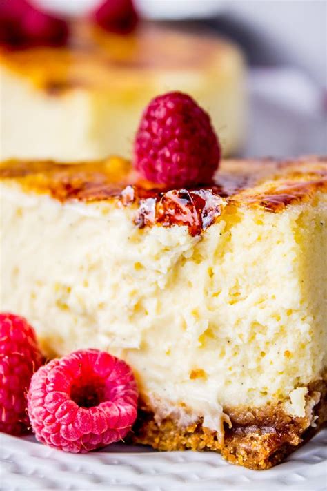 Crème Brûlée Cheesecake Recipe that is SO incredible perfect recipe