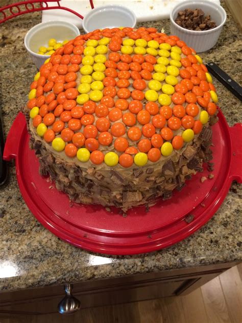 Reeses Cake Chocolate Cake Peanutbutter Frosting Topped With Reeses