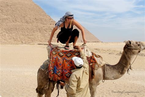 Check it out before visiting egypt! Pictures of the Great Pyramids of Giza in Egypt