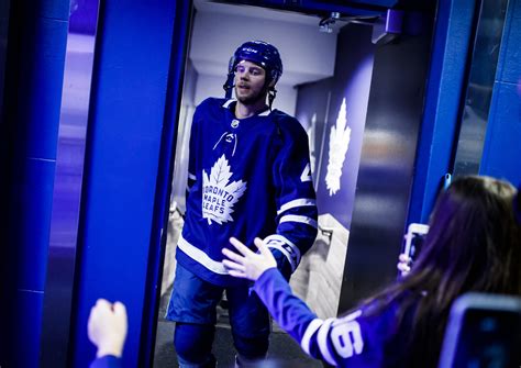 Tyson barrie is a canadian ice hockey defenseman who was born in victoria, british columbia, canada. Colorado Avalanche: 3 Facts about our New Defenseman ...
