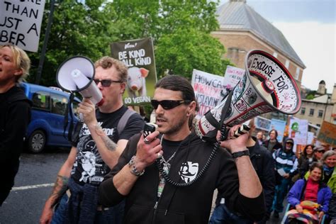 Pictures Eco Warriror Protest As It Happens Bristol Live