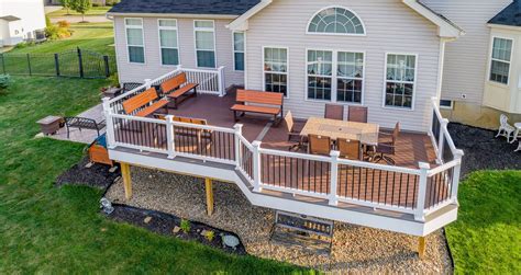 Two Tone Decking Design Two Color Deck Woodland Deck