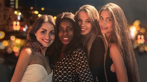 Nachtlokal ägyptisch Unverändert Las Vegas Party Girls Allmählich In