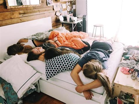 Sleeping Loving And Caring Best Friend Goals Best Friend Pictures