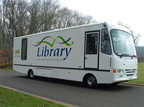 Mobile Library Returning North Carrick
