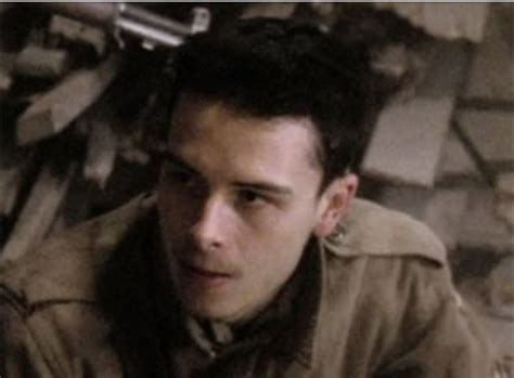 Shane Taylor As Doc Roe In Band Of Brothers 2001 Band Of Brothers