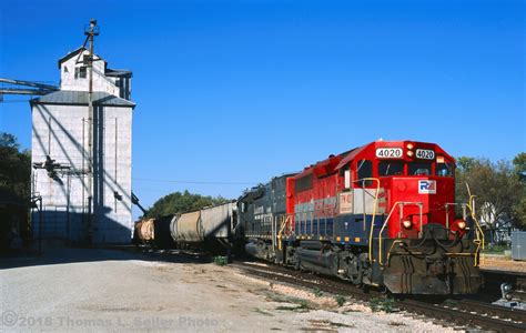 Toledo Peoria And Western 4020 Leads A Transfer Pickup Off Flickr