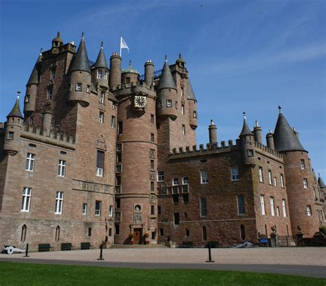 Tour Scotland Tour Scotland Photographs Glamis Castle 17th April
