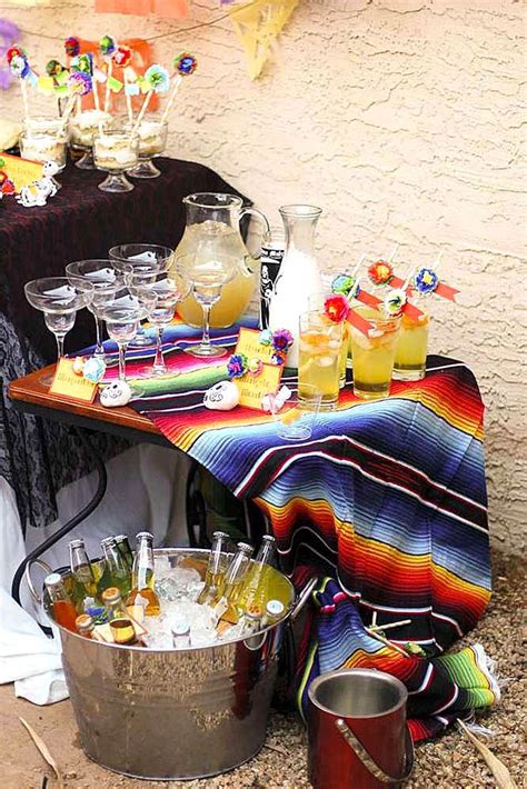 How To Decorate Wedding Taco Bar Wedding Forward Cinco De Mayo Party Decorations Mexican