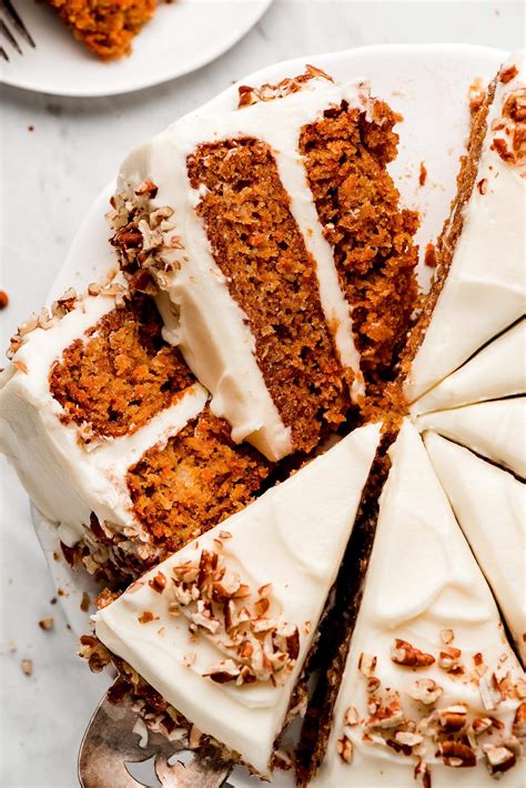 Incredibly Moist And Easy Carrot Cake Garnish And Glaze