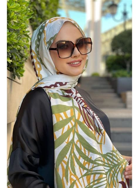Beautiful Turkish Printed Hijabs Hijab Fashion Inspiration