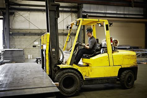 The Classifications Of Forklift Trucks