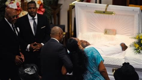 Mourners Demand Justice For Staten Island Man In Chokehold Case The