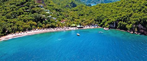 The Best Caribbean Hotels For Snorkeling