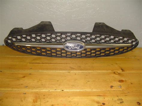 Buy Ford Taurus Front Grille Assembly In Lincoln Michigan Us For Us