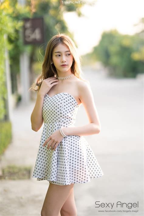 True Pic Thailand Angel Model Pimploy Chitranapawong Welcoming The Sun With Sweetheart Mini Dress