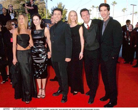 Ahead of the highly anticipated 'friends: Friends : le casting de la série travaille sur un projet c ...