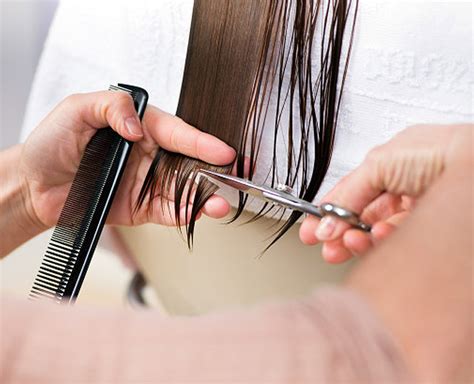 Five Benefits Of Trimming Hair Ends Herzindagi