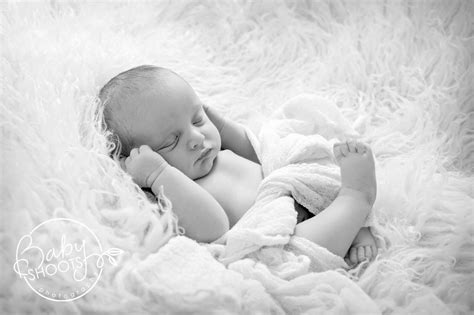 Reigate Newborn Photography Surrey 13 Day Old Amber