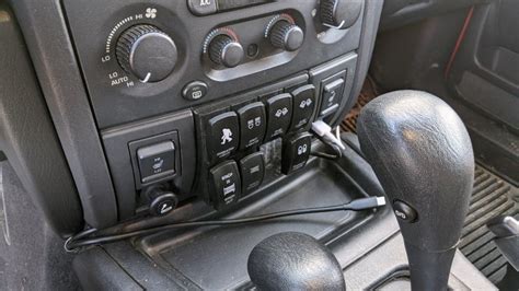 Wj Aux Switch Panel Jeep Enthusiast Forums
